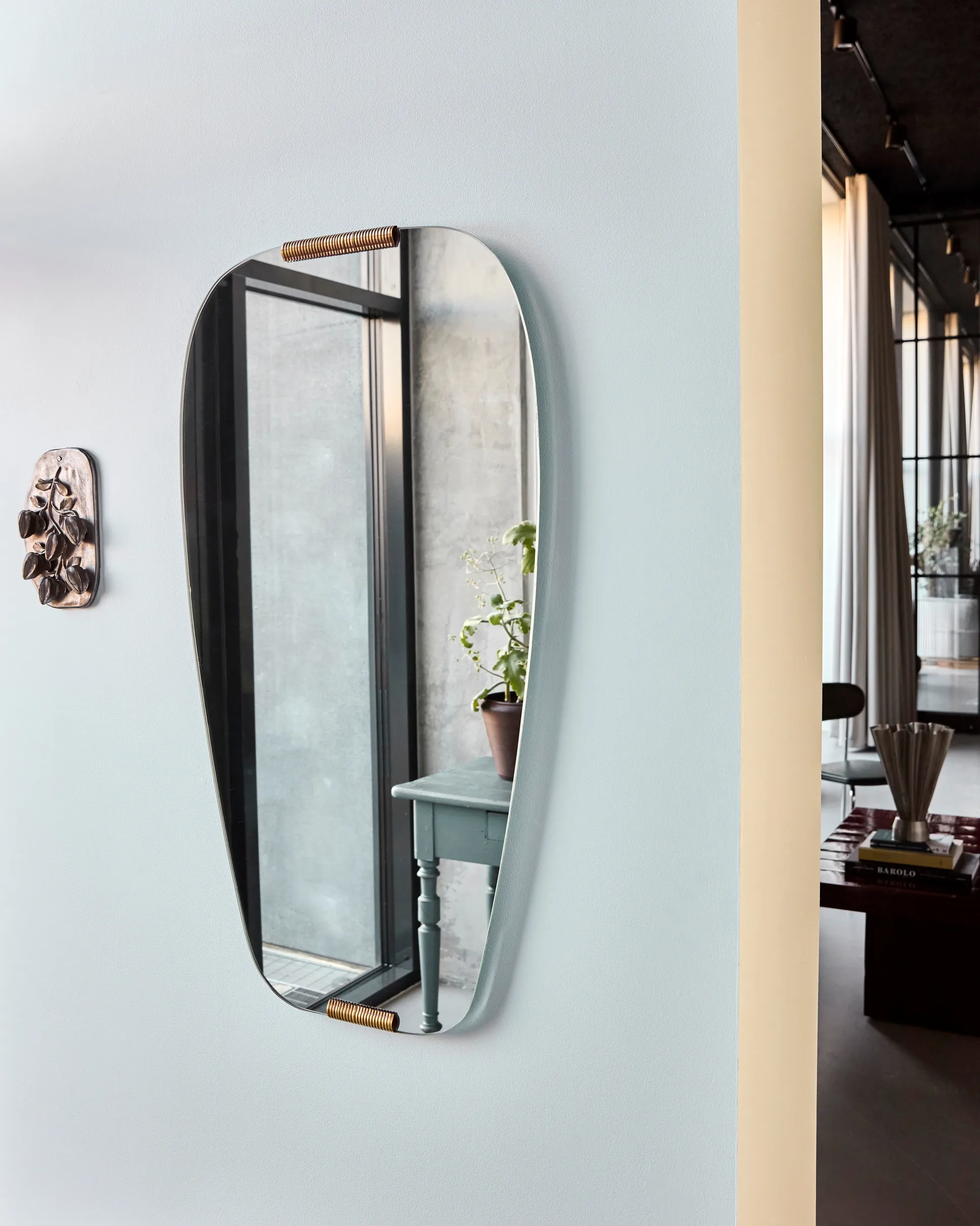 Clips spegel 54,5x100 cm, Gyllene House Doctor