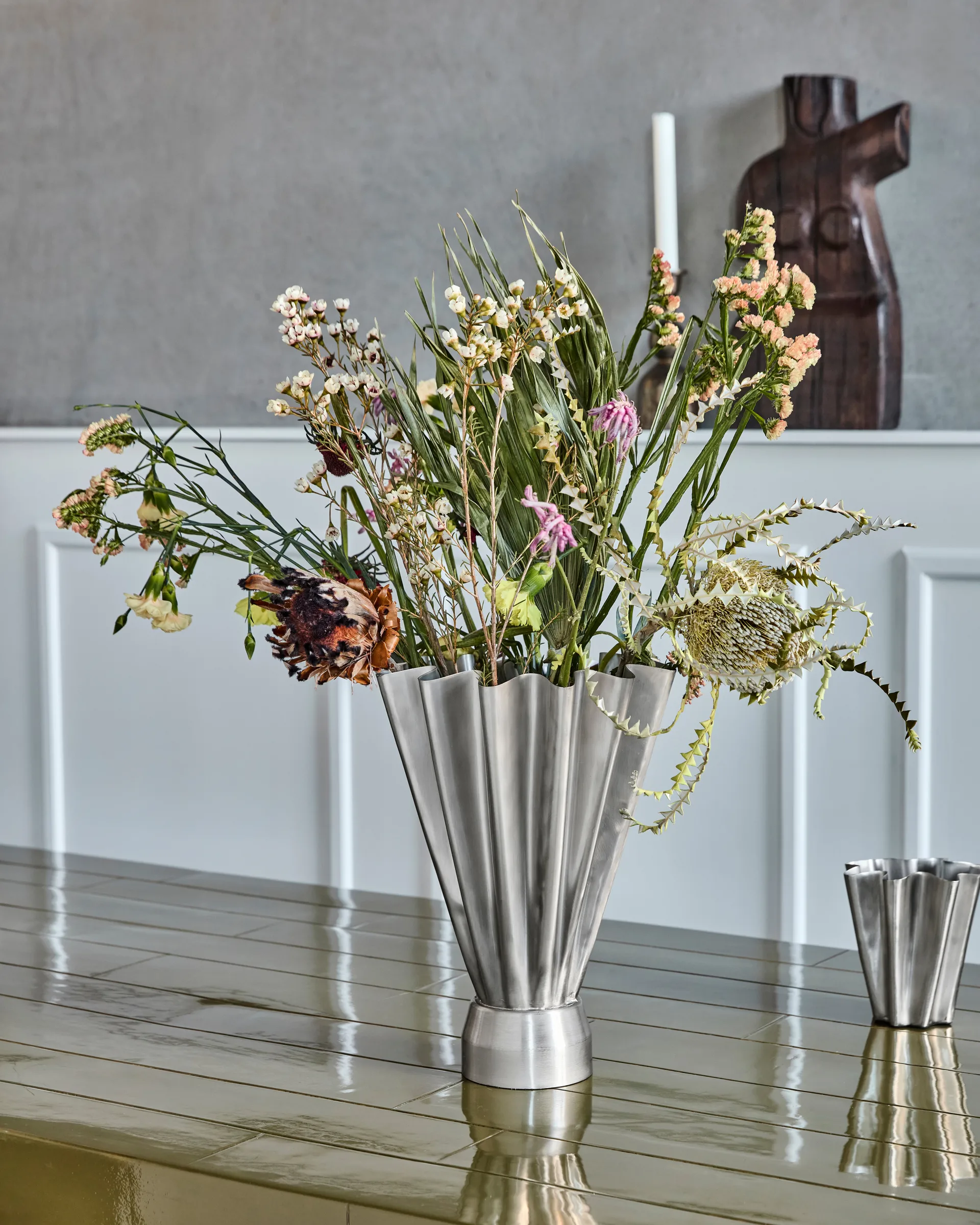 Flood vas Ø23 cm, Borstat silver House Doctor