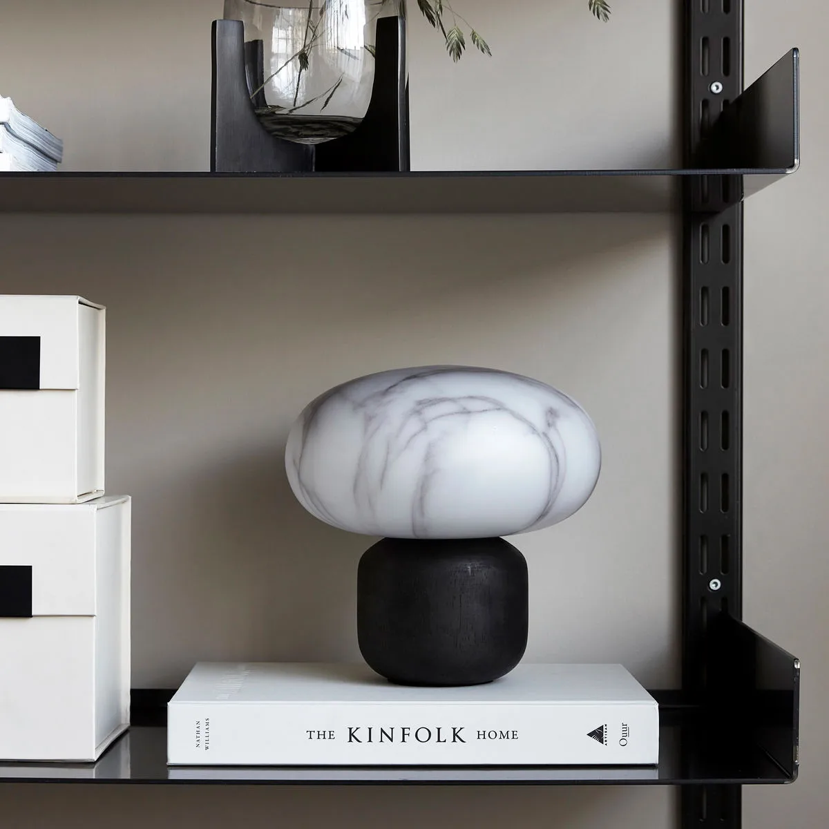 Fog lykta svart-vit marmor, 20 cm House Doctor