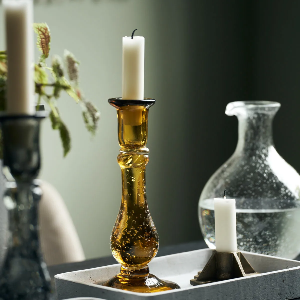 Glee ljusstake 22 cm, Amber House Doctor