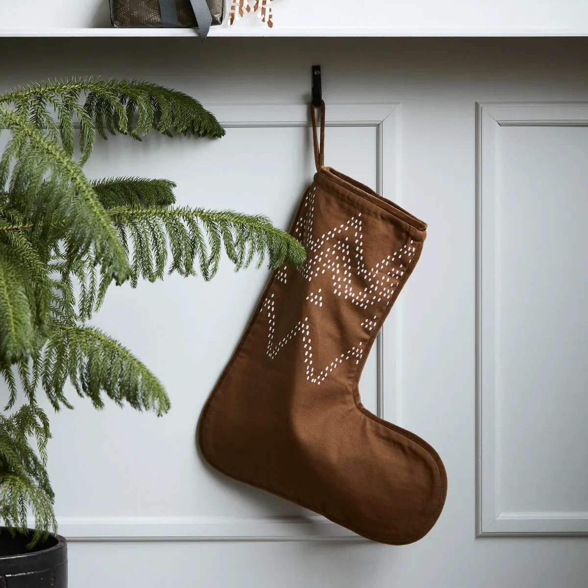 Noel julstrumpa, Brun House Doctor