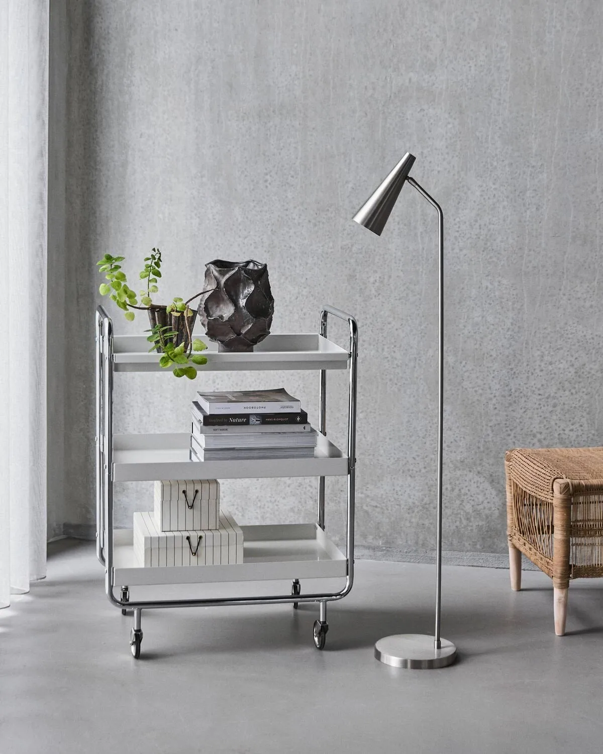 Precise golvlampa, Silver finish House Doctor