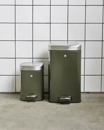 Sort papperskorg - Deep green, 20,5x27,5x29,5 cm - House Doctor