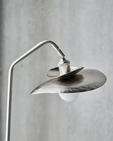Stand golvlampa - Borstad silverfärg, 129,5 cm - House Doctor
