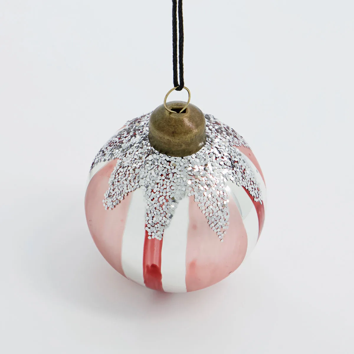 Star julkula Ø6 cm 4-pack, Röd House Doctor