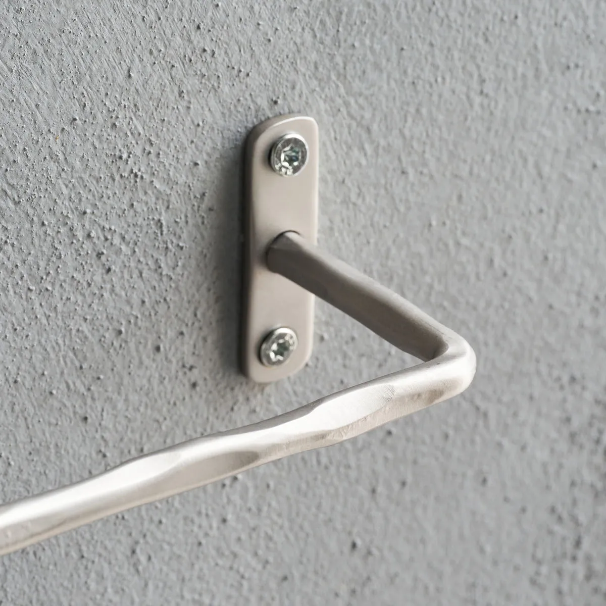 Welo toalettpappershållare, Borstad silverfinish House Doctor