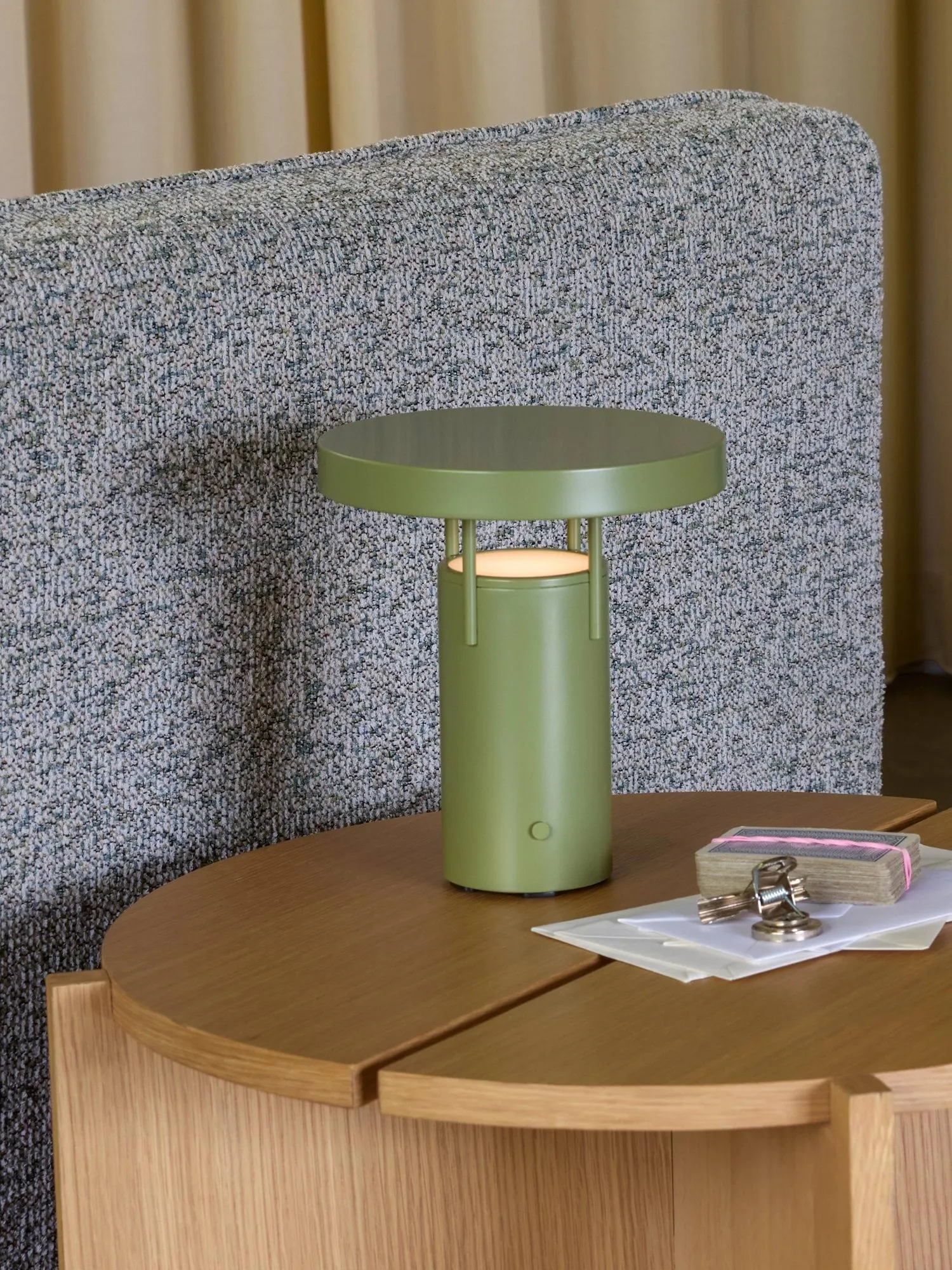 BringMe portabel bordslampa, Green, mini 20 cm Hübsch