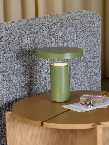 BringMe portabel bordslampa - Green, mini 20 cm - Hübsch
