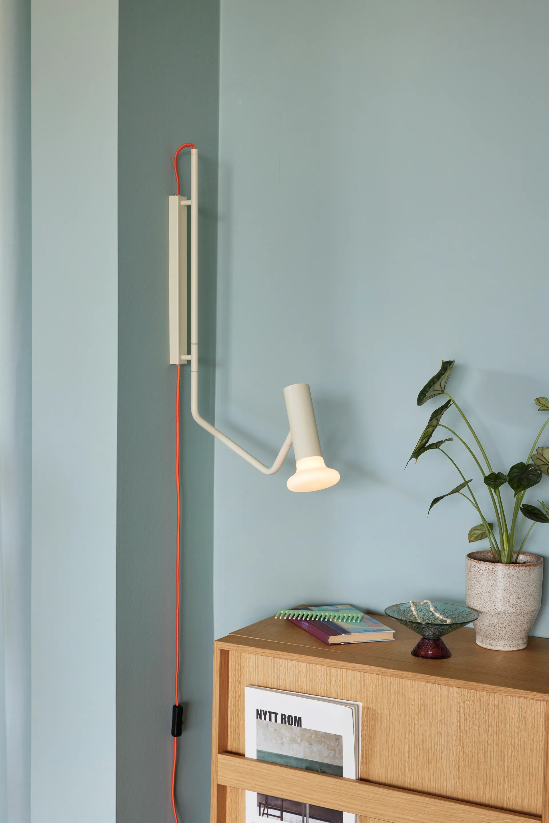 Hübsch Wally vägglampa, Sand Hübsch Interior