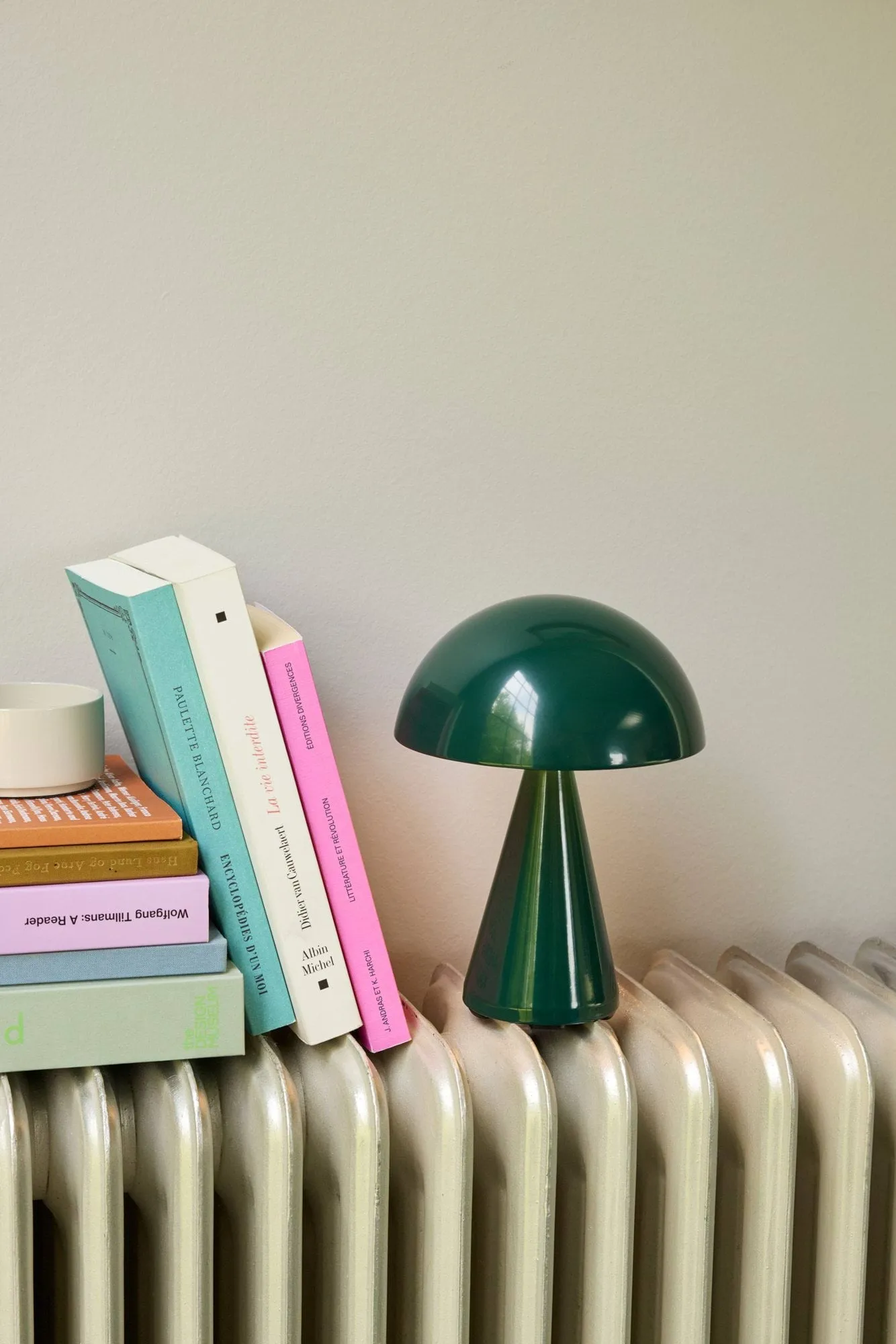 Mush portabel bordslampa, Dark green, 20 cm Hübsch