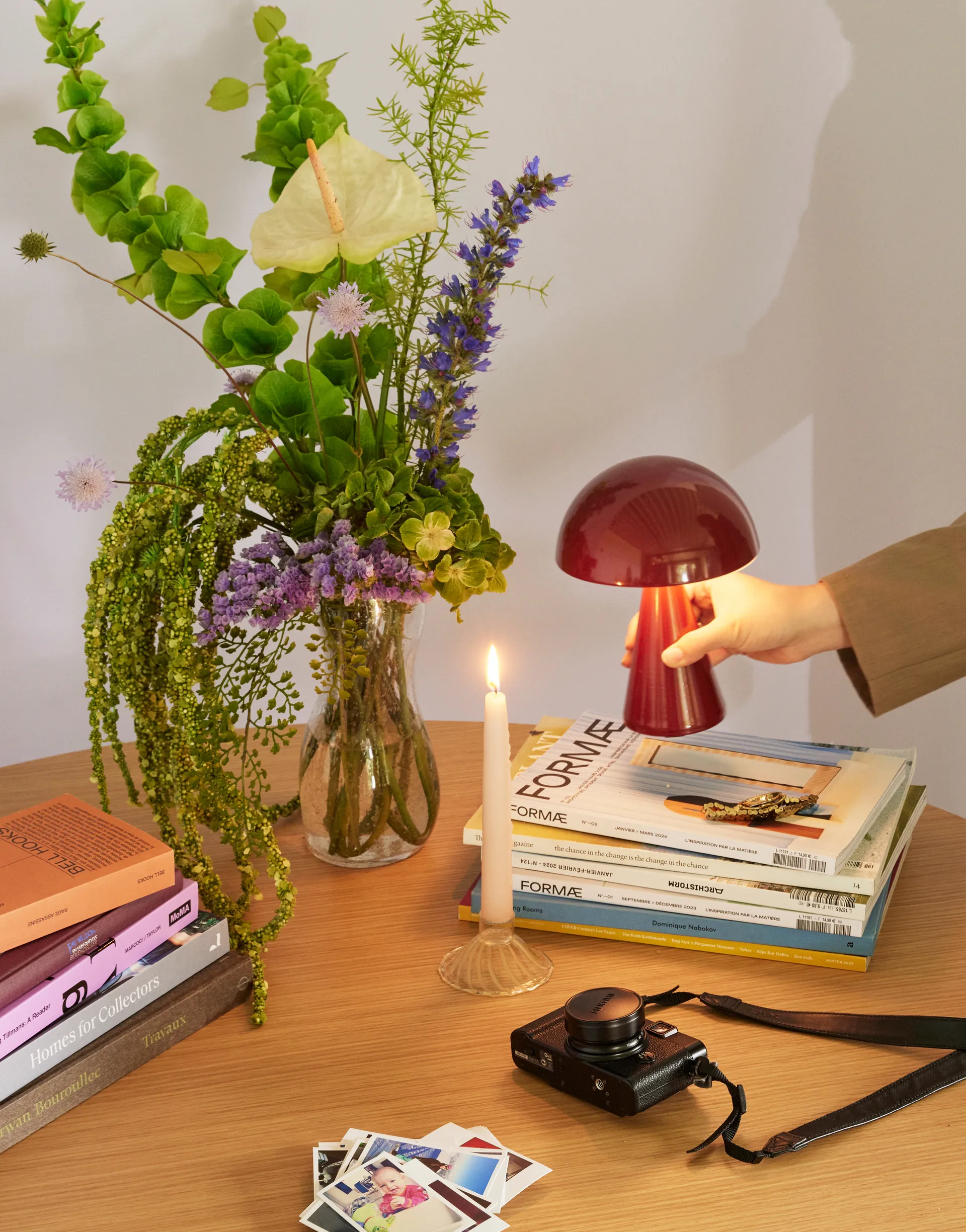 Mush portabel bordslampa, Red Hübsch Interior