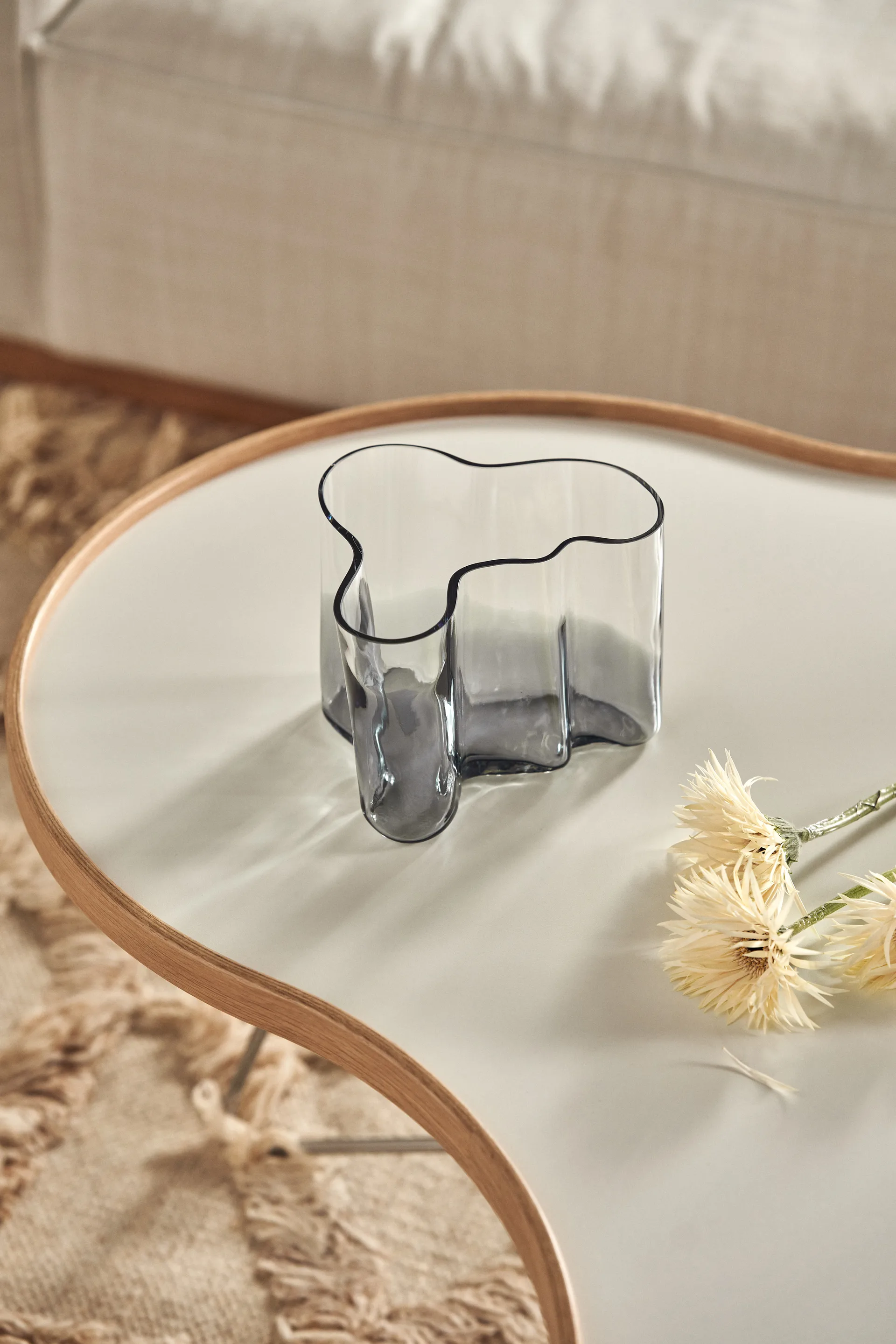 Alvar Aalto vas Limited Edition 140 mm, Klar-mörkgrå Iittala