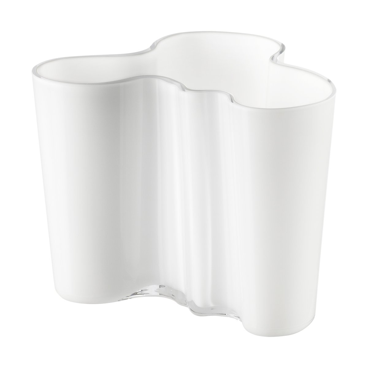 Iittala Alvar Aalto vas opal (vit) 120 mm | Skandinavisk Design | Vaser | Vit
