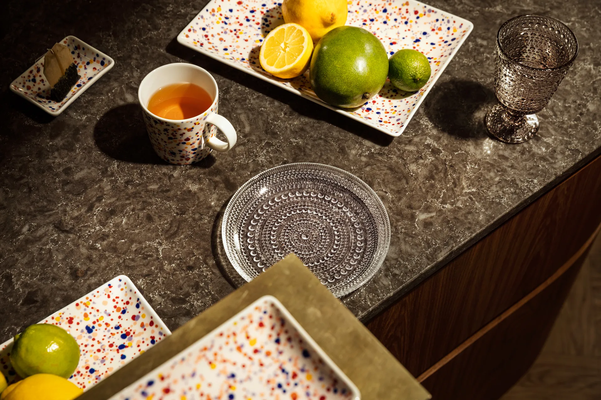 Oiva Toikka Helle A7 tallrik 7x10 cm, Ametist Iittala