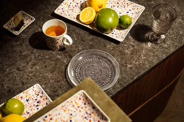 Oiva Toikka Helle A7 tallrik 7x10 cm - Ametist - Iittala