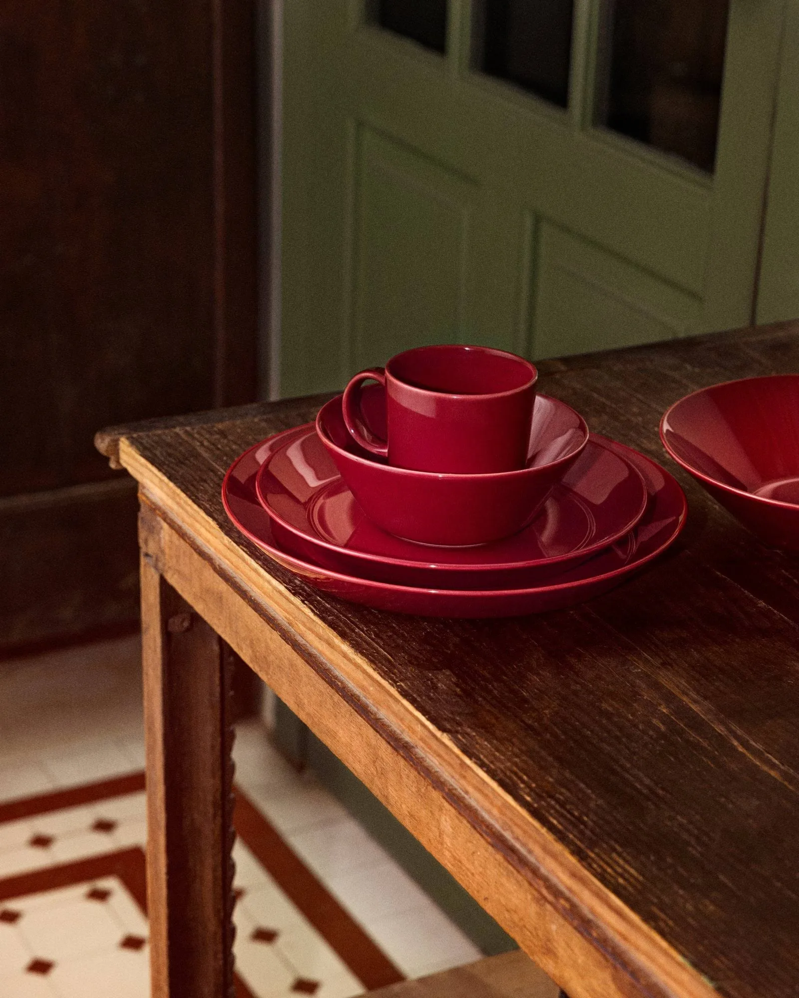Teema tallrik Ø26 cm, Körsbär Iittala
