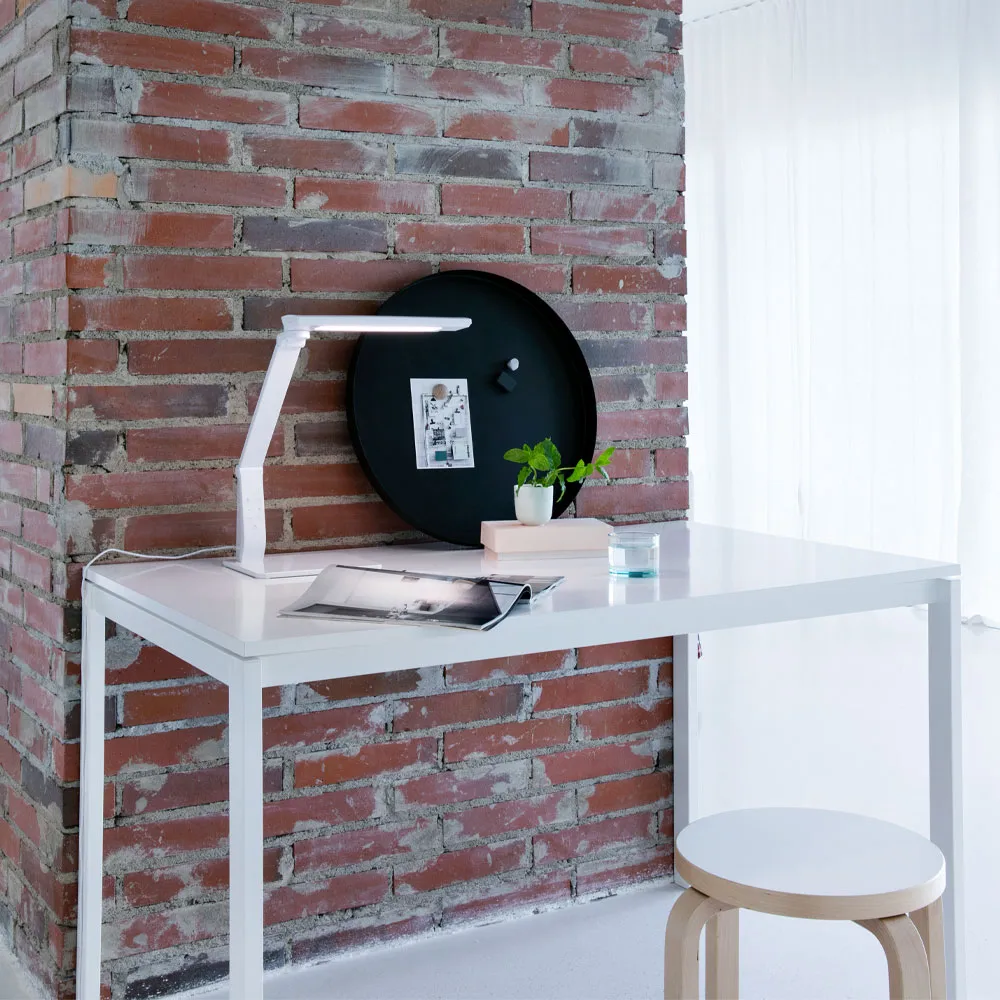 Tokio LED Bright bordslampa, vit Innolux