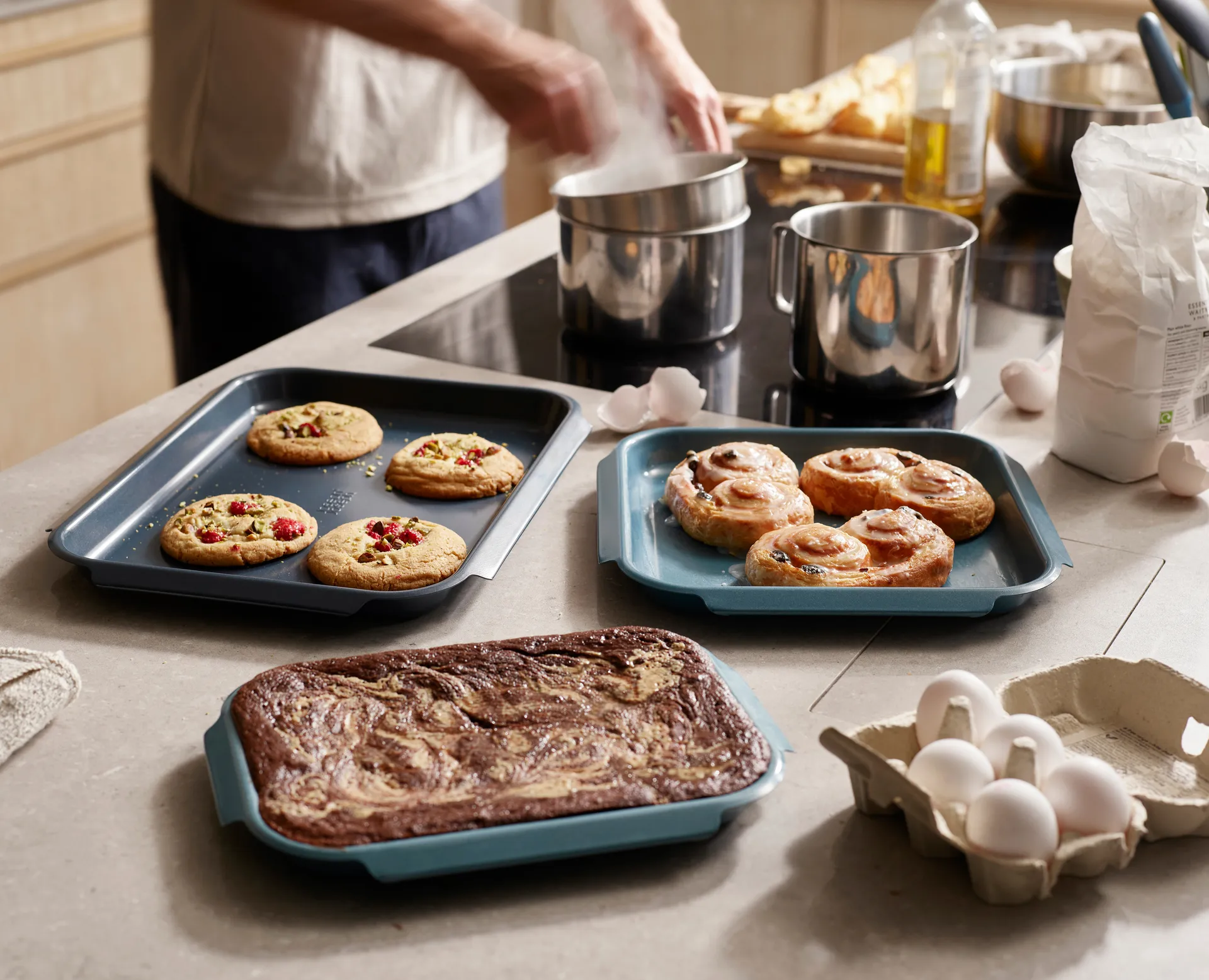 Nest bake baking tray 32,6 cm, Medium Joseph Joseph