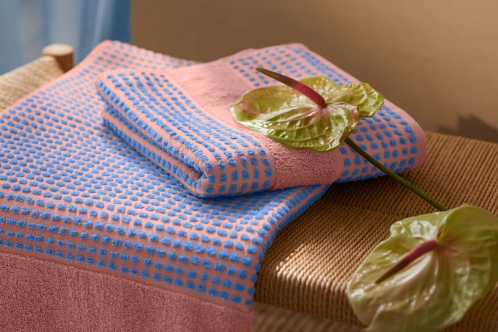 Check handduk 50x100 cm - Soft pink-blå - Juna
