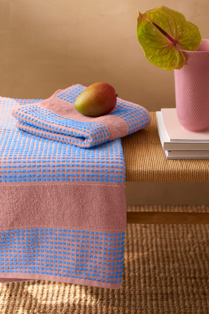 Check handduk 50x100 cm, Soft pink-blå Juna
