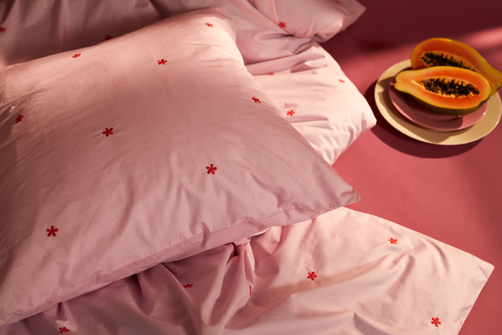 Daisy bäddset 150x210 cm, Pink-röd Juna