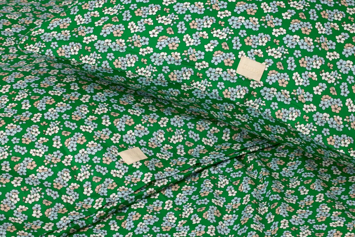 Pleasantly bäddset 150x210 cm, Grön Juna