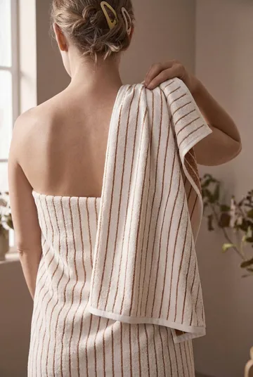 Soft Handduk - Off-white, 50x100 cm - Juna