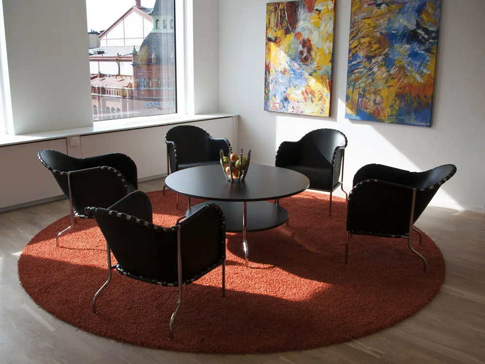 Bruno fåtölj, Kärnläder svart-krom Källemo