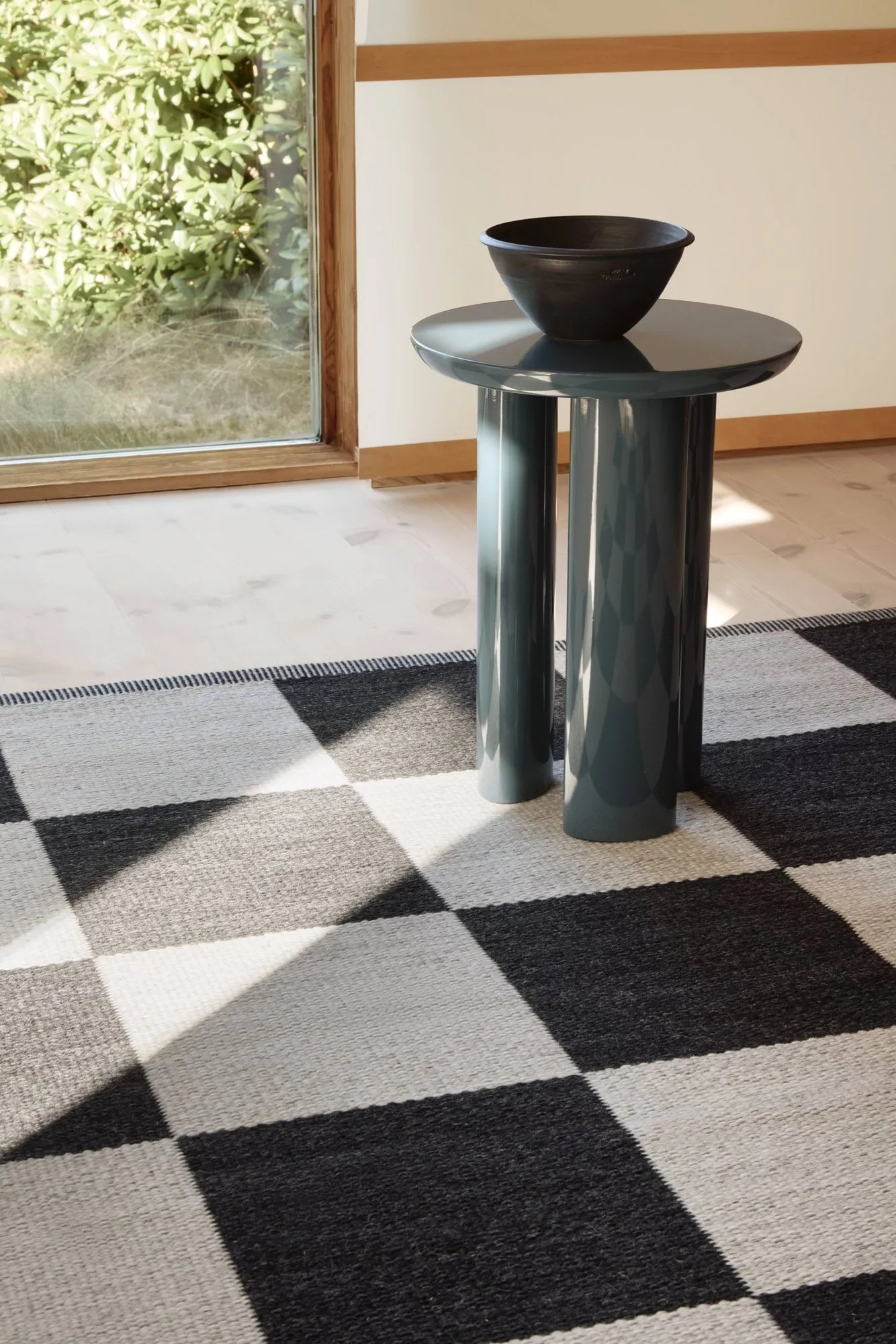 Checkerboard Icon matta, 554 Midnight black, 200x300 cm Kasthall