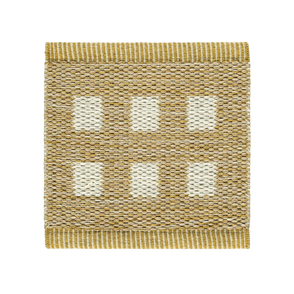 Sugar Cube Icon matta, Yellow ochre 484 195x300 cm Kasthall