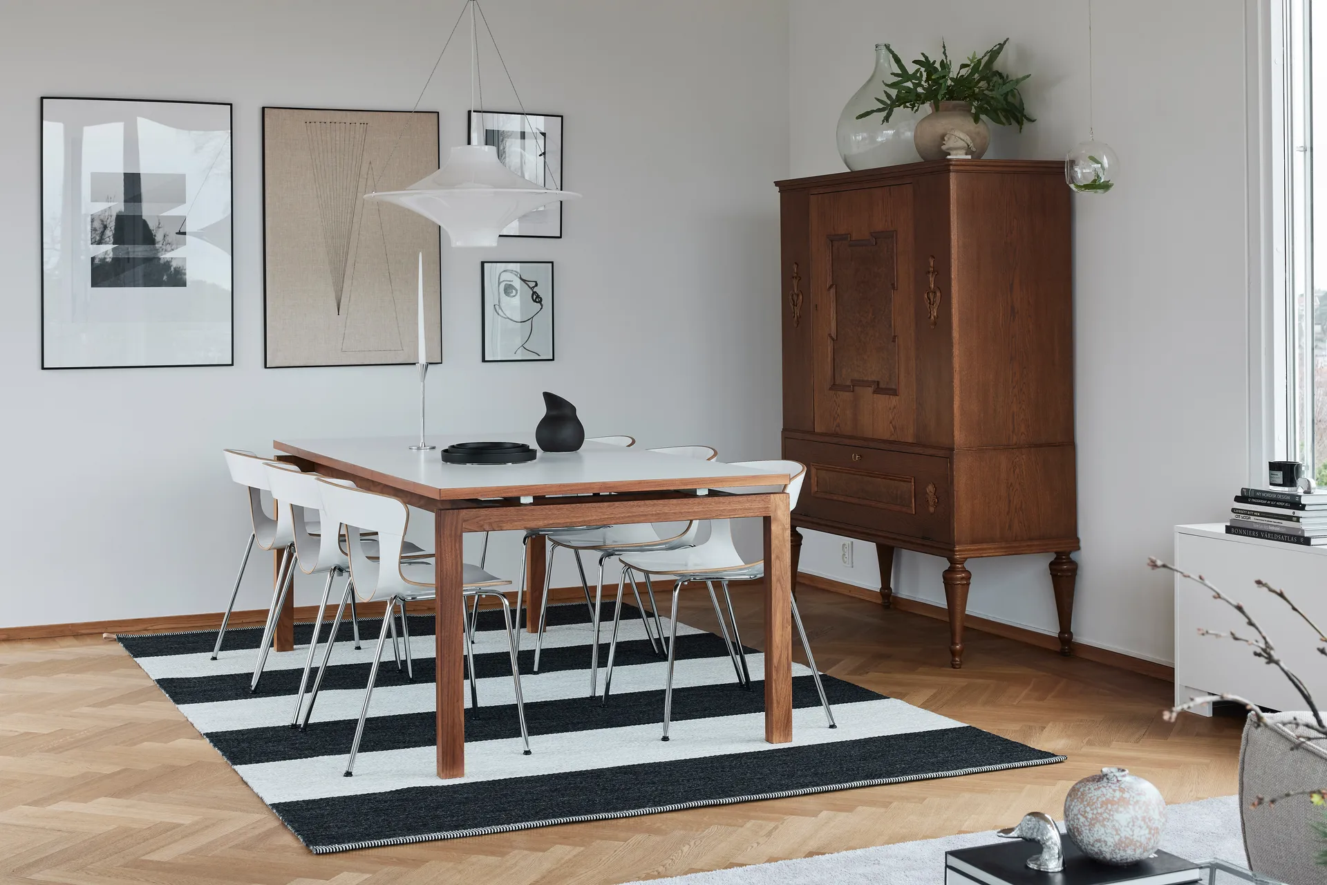 Wide Stripe Icon matta 160x240 cm, Midnight black 554 Kasthall