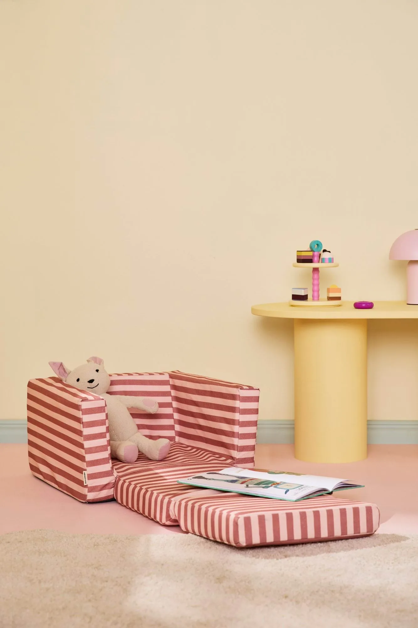 Kid's Base fåtölj vikbar, Brunrosa Kid's Concept