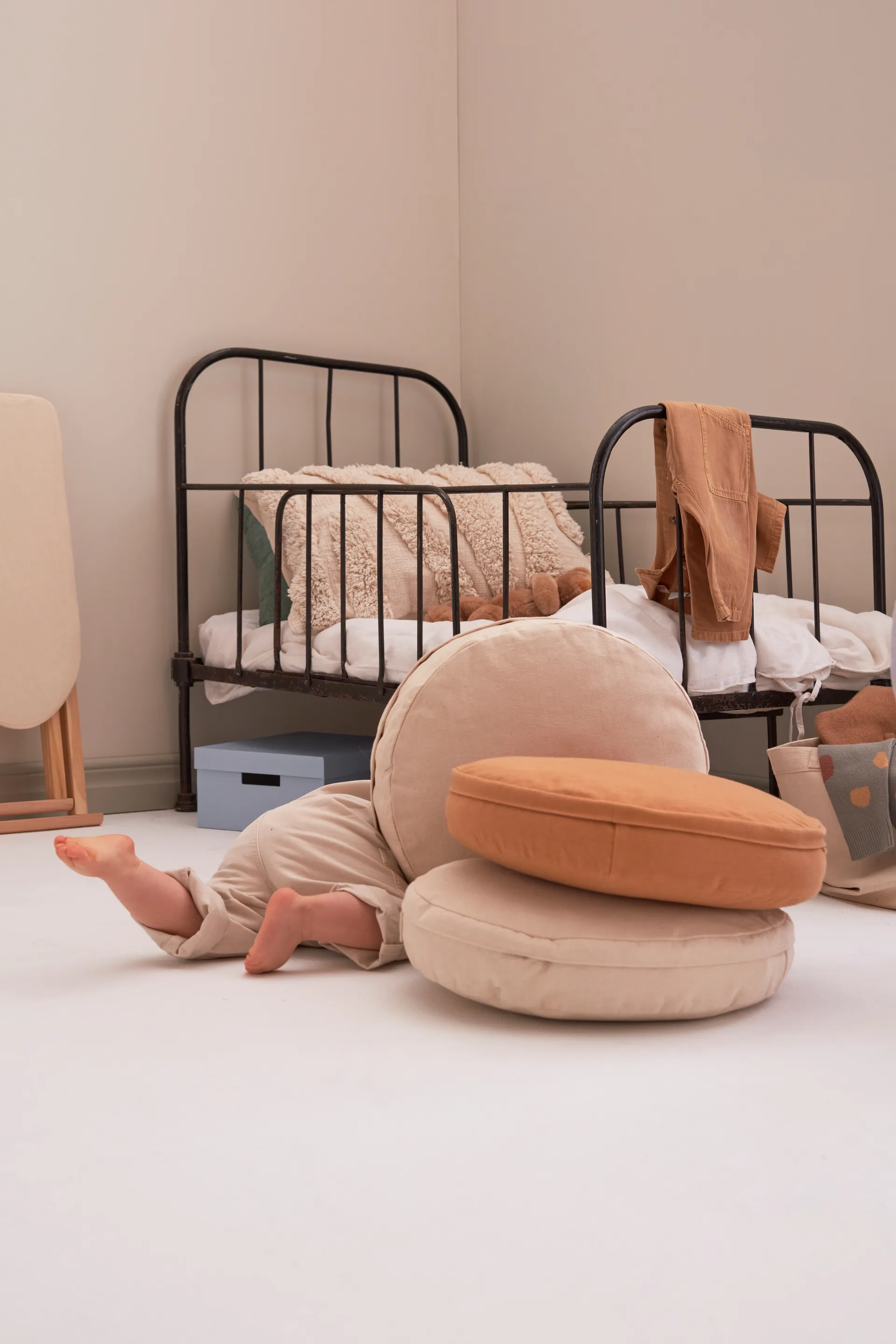 Kid's Base golvkudde 40x40 cm, Naturvit Kid's Concept