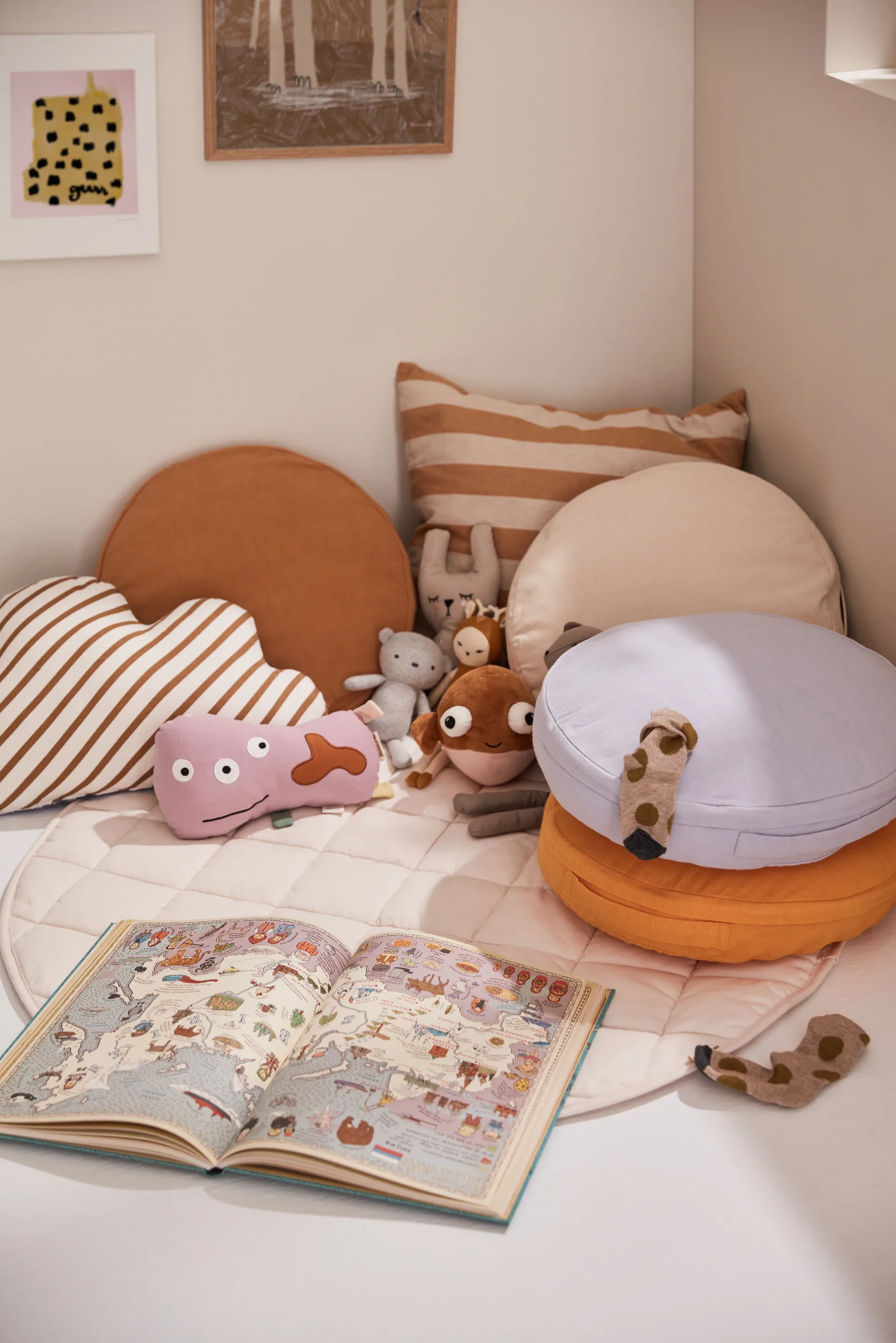 Kid's Base golvkudde 40x40 cm, Naturvit Kid's Concept