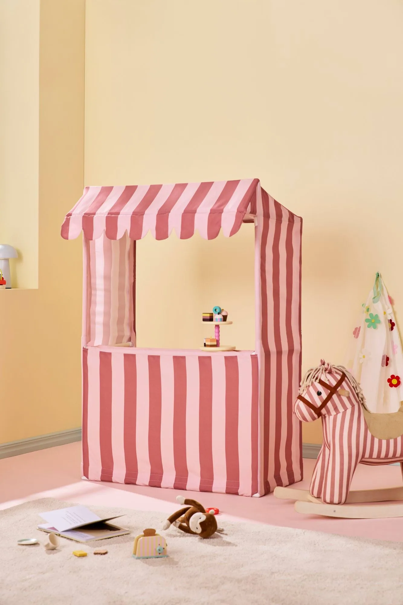 Kid's Concept gunghäst, Mila Kid's Concept