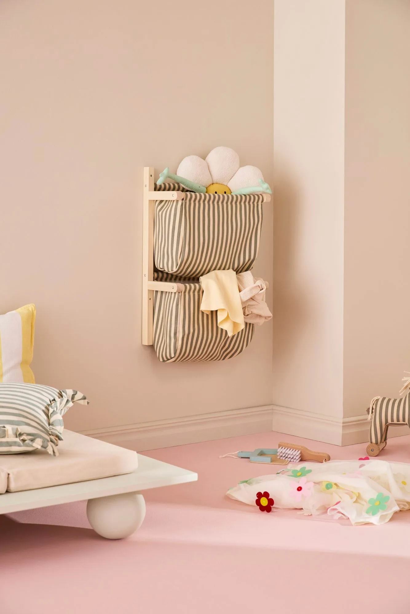 Påshylla rand, Grön, 40x19x60 cm Kid's Concept