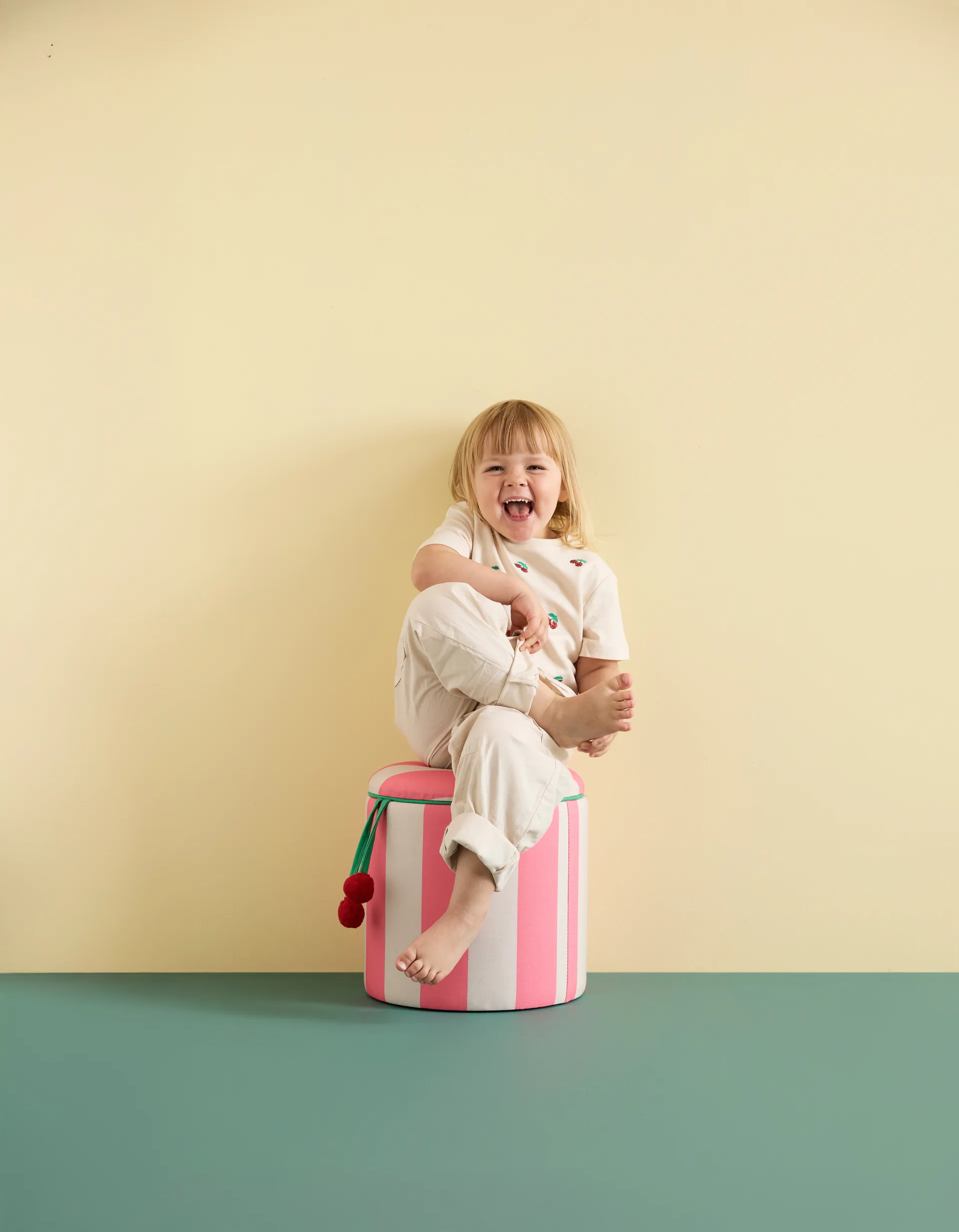 Sittpuff cylinder med förvaring, Rosa, Ø40x30,5 cm Kid's Concept