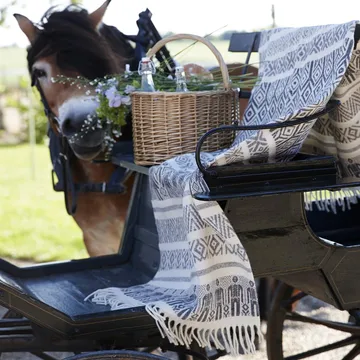 Man & Wife ullpläd 130x180 cm - grå - Klippan Yllefabrik