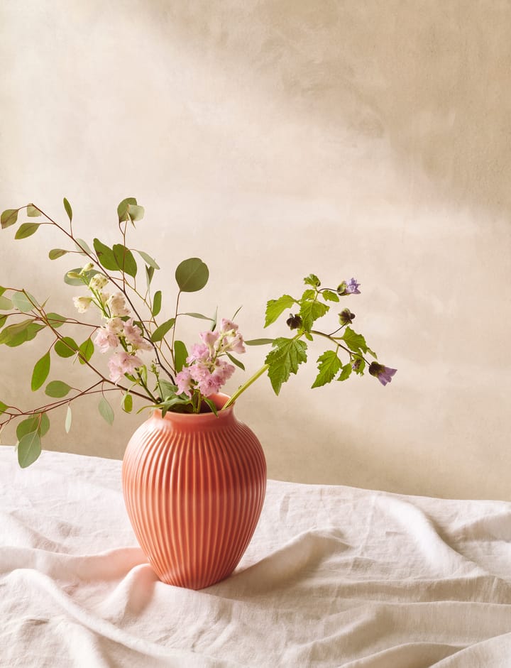 Knabstrup vas räfflad 27 cm, Coral Knabstrup Keramik