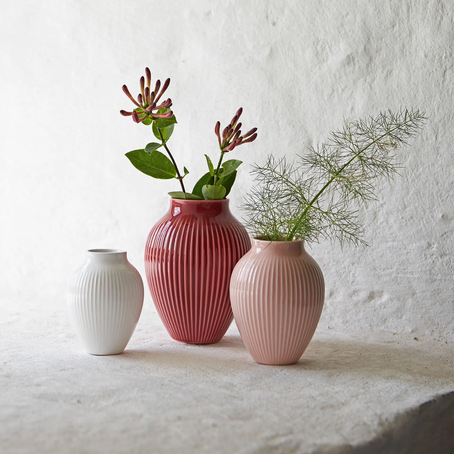 Knabstrup vas räfflad 3-pack, Bordeaux-rosa-vit Knabstrup Keramik