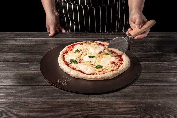 Kockums bak-pizzastål Ø35 cm, Kolstål Kockums Jernverk