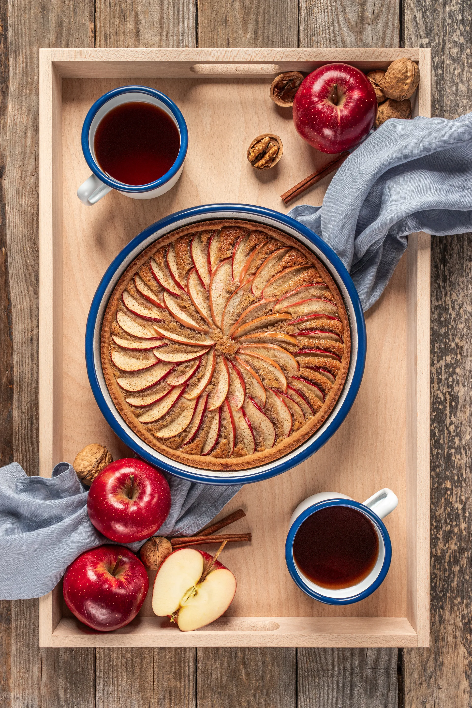 Kockums ugnsform, Kockums white-blå, rund, Ø28 cm Kockums Jernverk