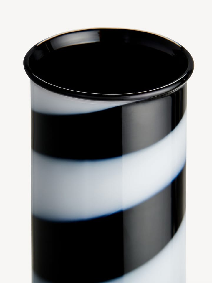 Lab cylinder vas 30 cm, Svart-vit Kosta Boda