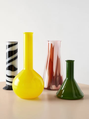 Lab rund flask vas 31,5 cm - Gul - Kosta Boda
