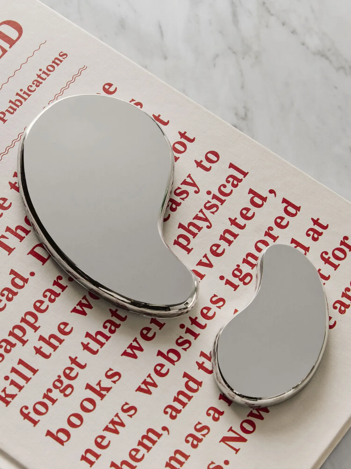 Tears of joy dekorationsobjekt 2 delar, Silver Kosta Boda