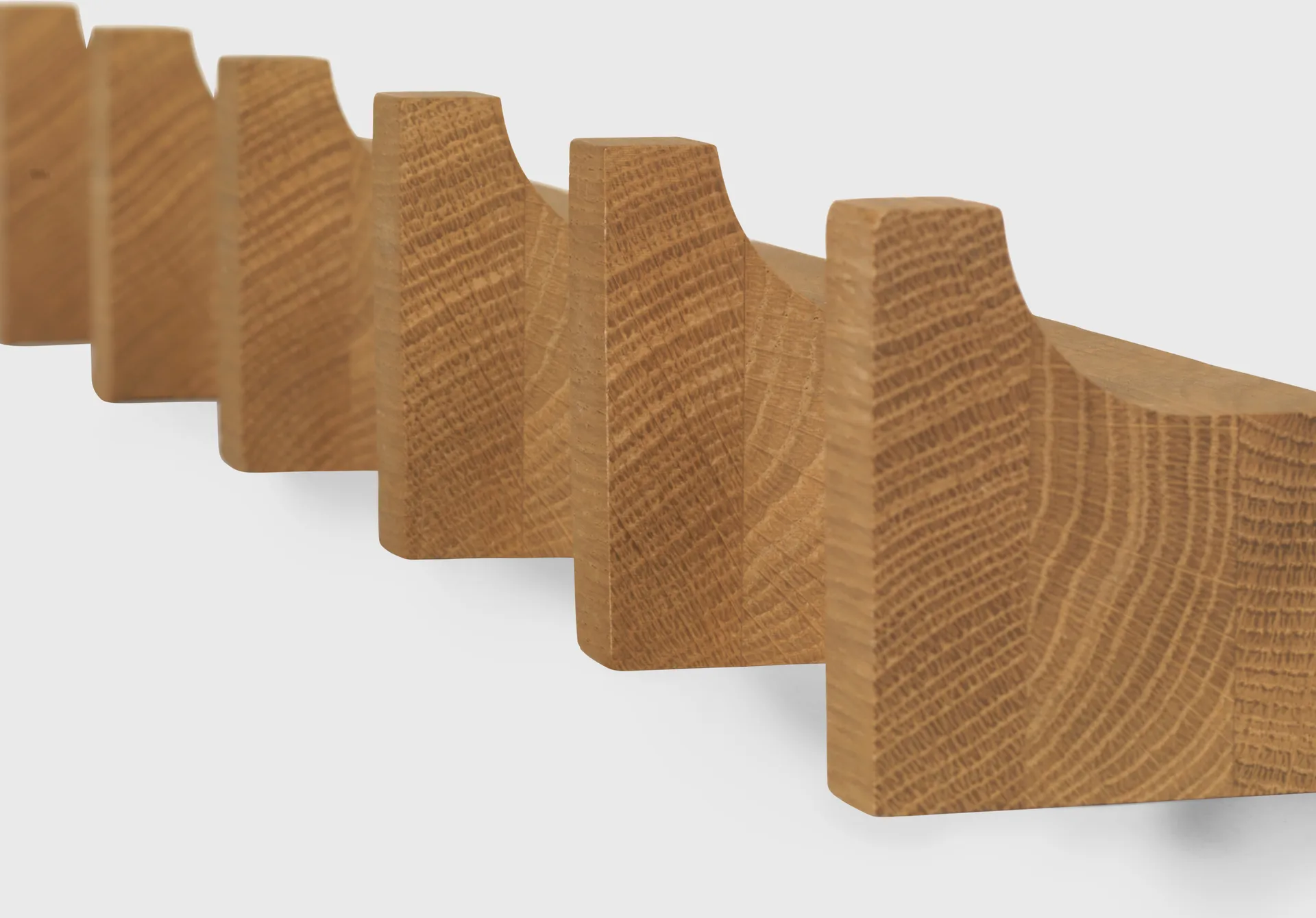 Column klädhängare 49 cm, Varm oljad ek Kristina Dam Studio