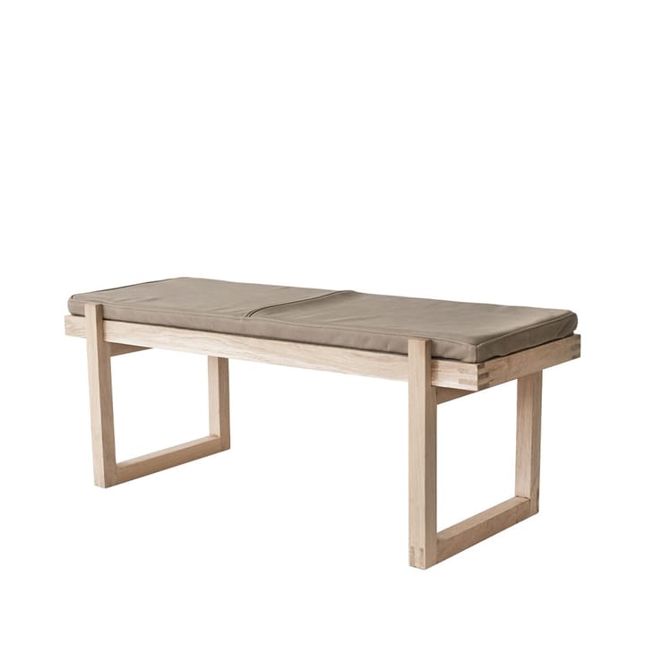 Minimal bänk - oak - Kristina Dam Studio
