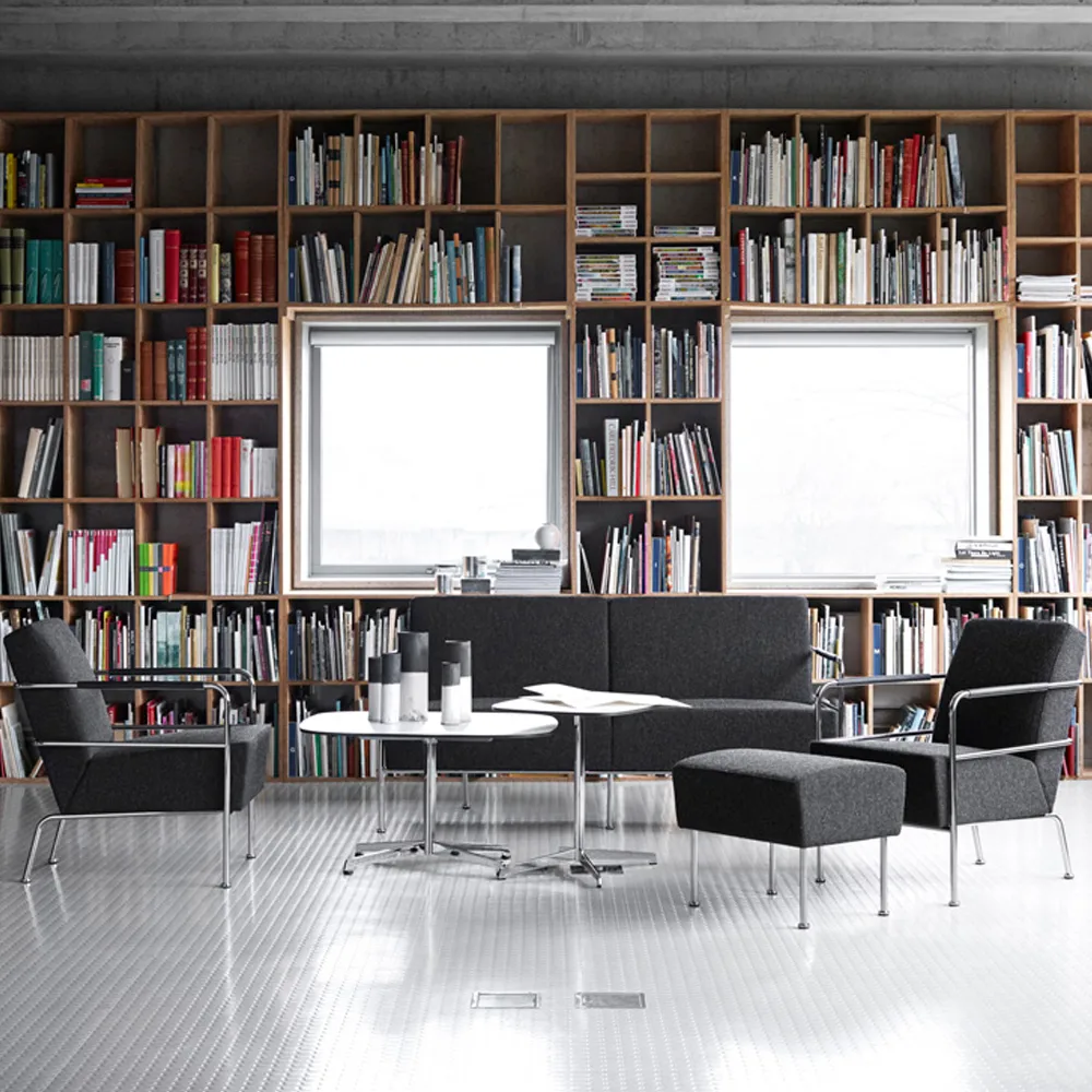 Chicago III soffbord, Svart laminat-krom Lammhults