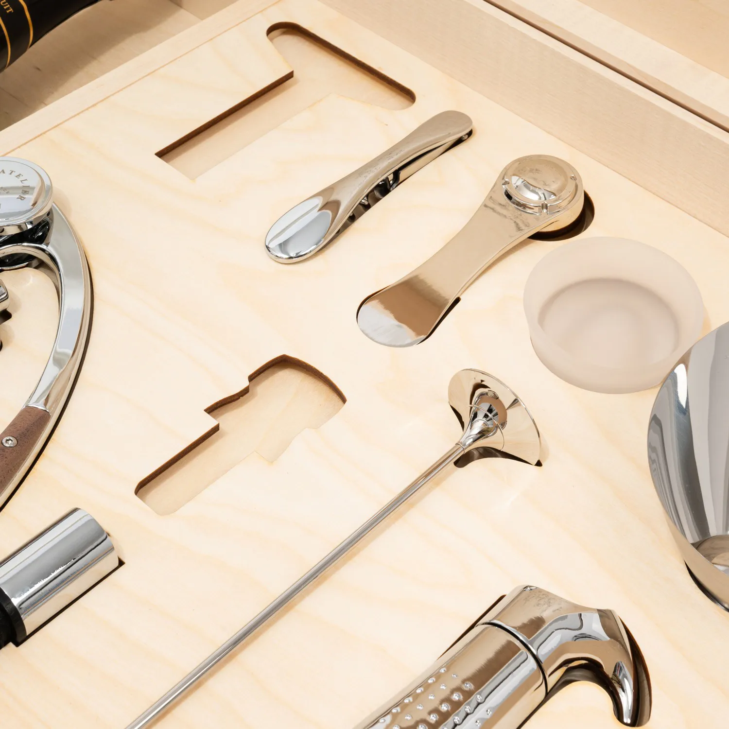 Oeno Box Connoisseur 1 vinboxen, 10 delar L'Atelier du Vin