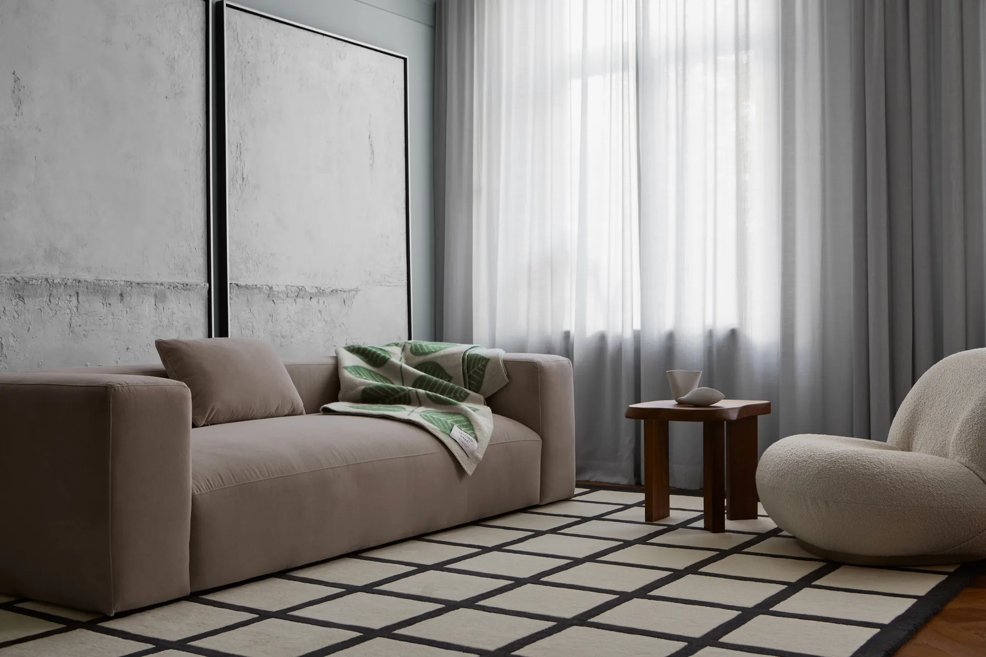 Avenue Checked ullmatta, Bone White, 180x270 cm Layered